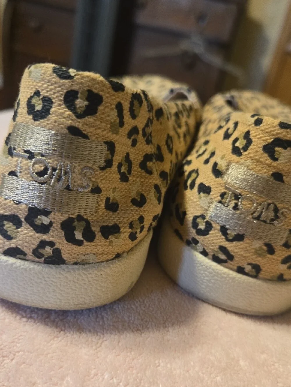 Toms Leopard Print Slip-On Flats - Tan & Black